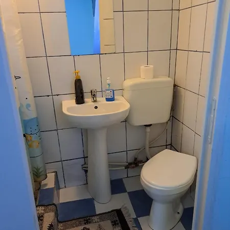Casa Ana 招待所 布加勒斯特