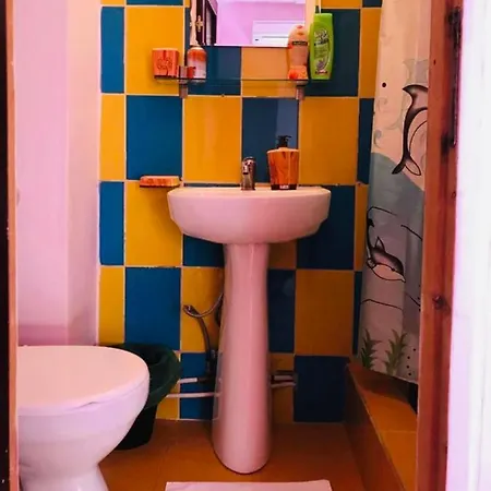 בית הארחה Casa Ana